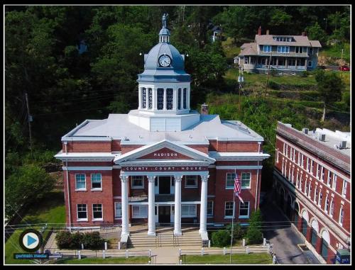 courthouse1